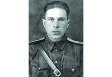 Андрей Савин. Погиб в 1943 году под Прохоровской. Зенитные войска. Майор.
