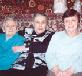 Слева направо: моя бабушка Г.И. Глухарёва, подруга семьи Н.М. Егорова, двоюродная сестра моей прабабушки Е.Р. Удрис, её сестра Р.Р. Ленская и сестра моей прабабушки Ц.А. Драгилева в день своего 85-летия, ноября 2004 года.